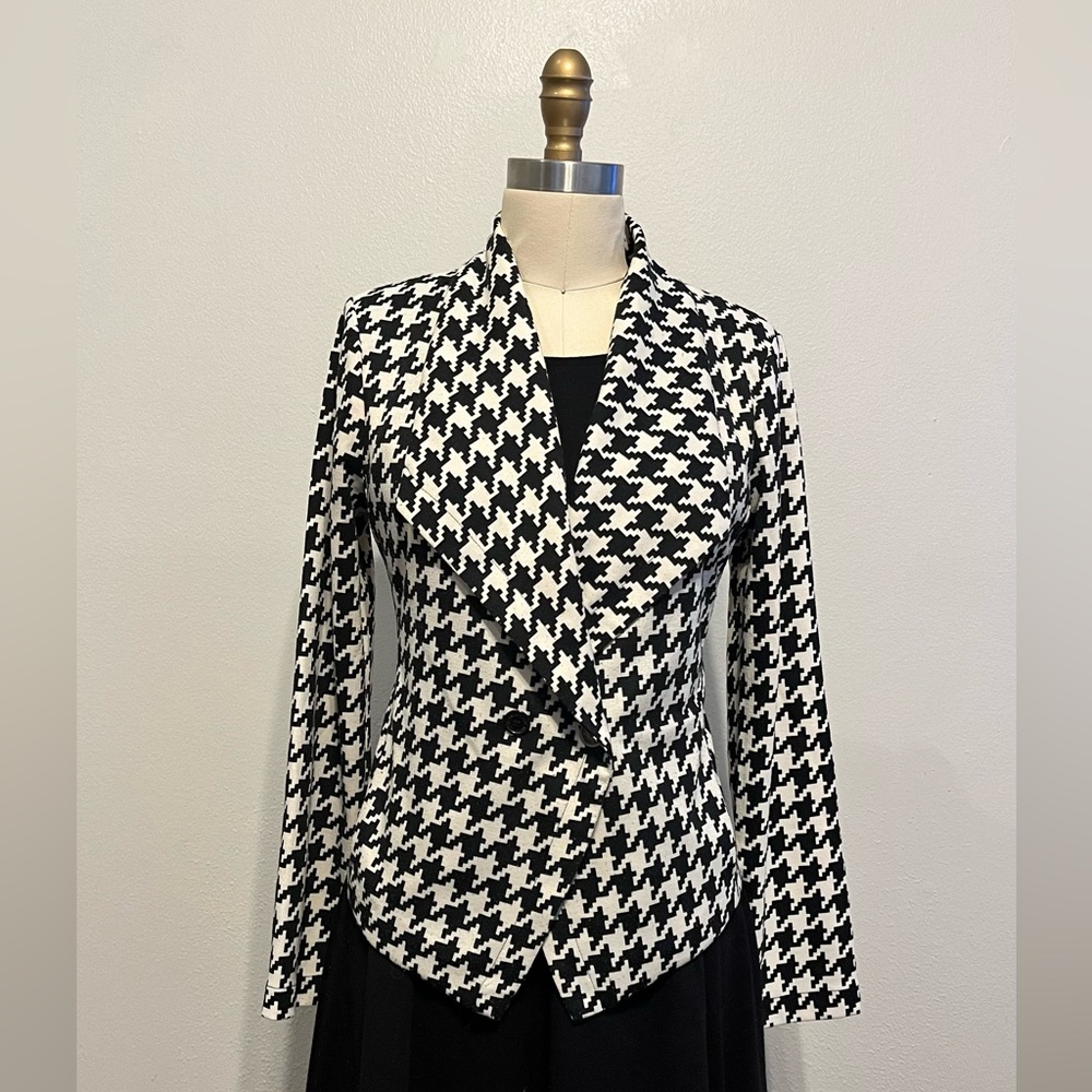Anne Klein-Houndstooth Blazer